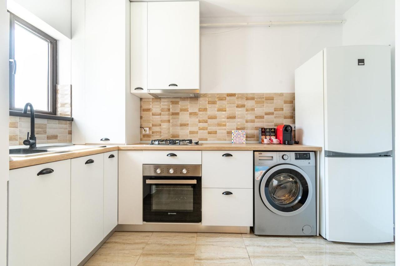 Sabri Apartments Berceni Eksteriør billede